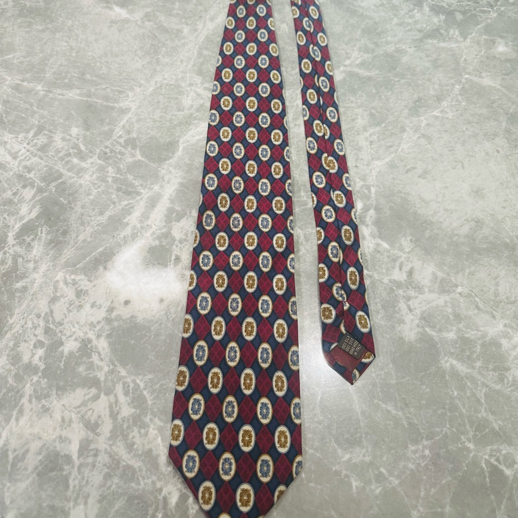 Valentino Cravette Men’s 100% Silk Tie Made In Italy Gorgeous